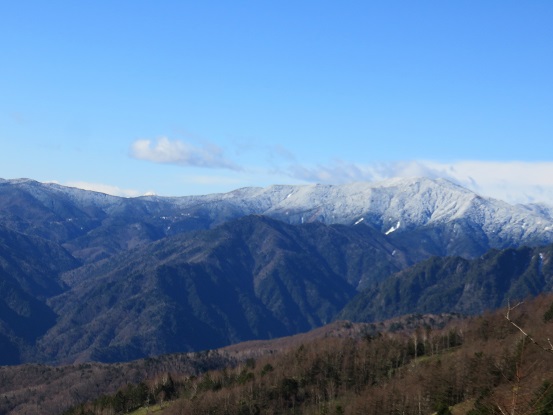 雁坂小屋から北奥千丈岳方面