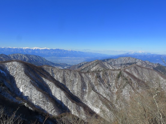 清八山大沢山の稜線