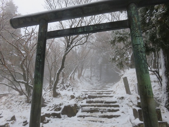 鳥居