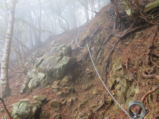 三峰山鎖場