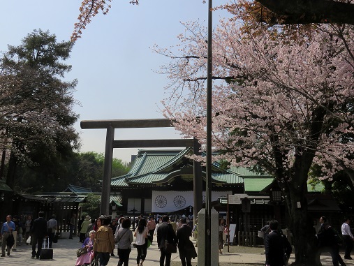 靖国神社参拝