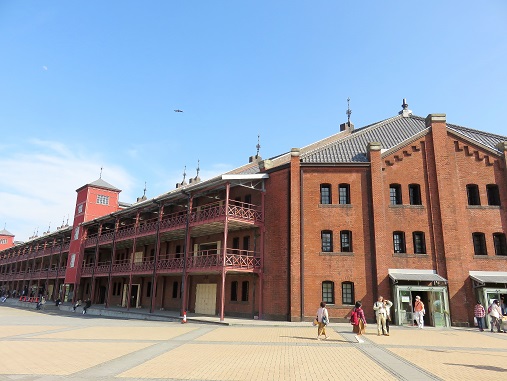 f:id:aohige0718:20180330201734j:plain レンガ