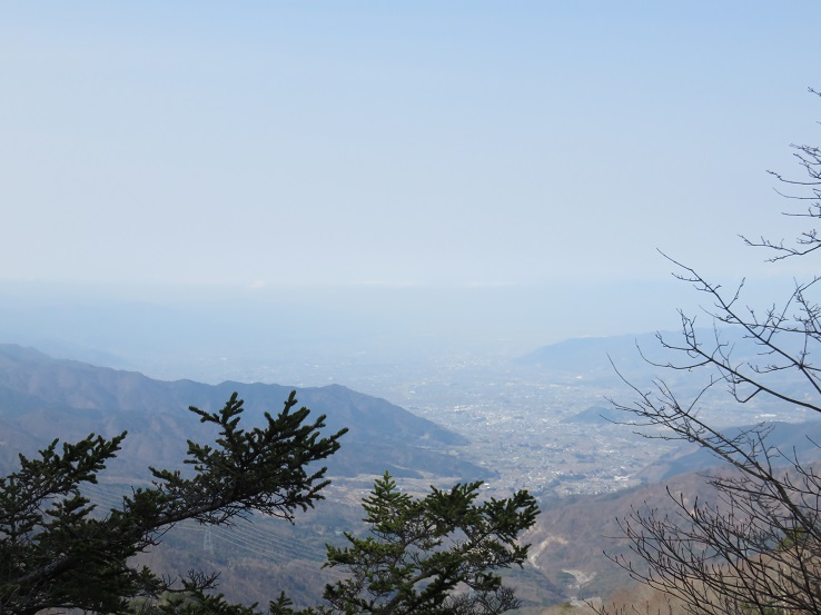 丸川峠から大菩薩嶺甲府市街