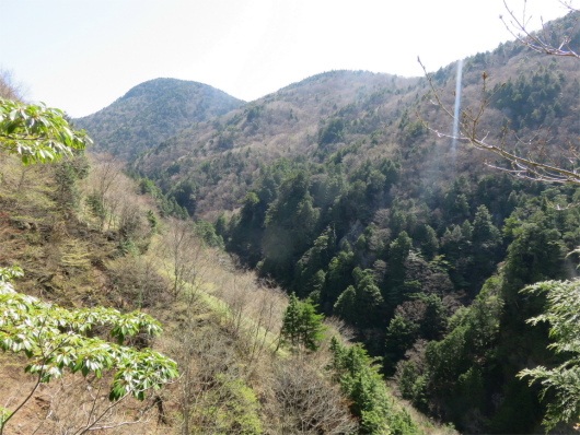 遭難碑からの展望