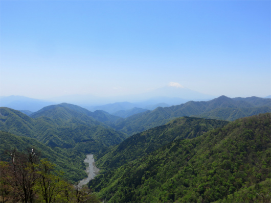 f:id:aohige0718:20180519143858j:plain ユーシン渓谷