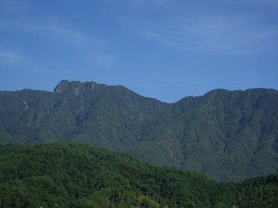 三つ峠山屏風岩