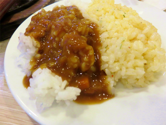 ステーキあさくまカレー