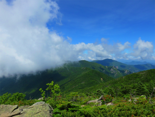 北奥千丈岳からの景色