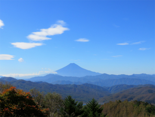 f:id:aohige0718:20181008112029j:plain 富士山