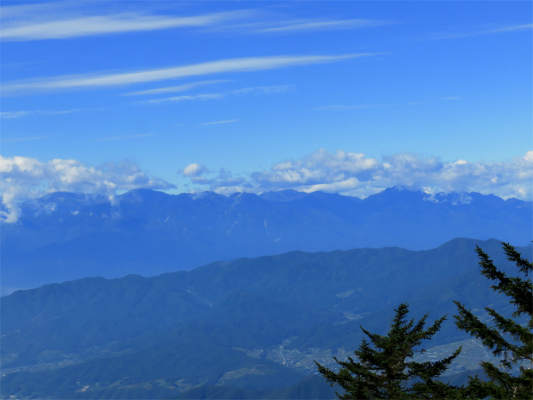 南アルプス大菩薩嶺から大菩薩峠からの景色