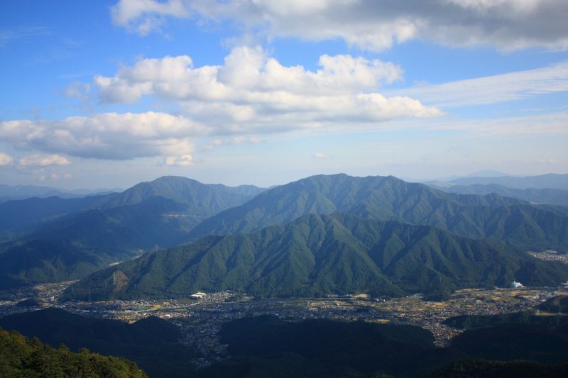 三ツ峠山荘近くからの景色