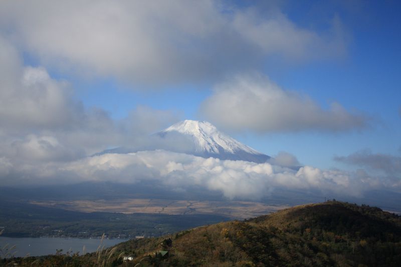 f:id:aohige0718:20181119173027j:plain 富士山悪天