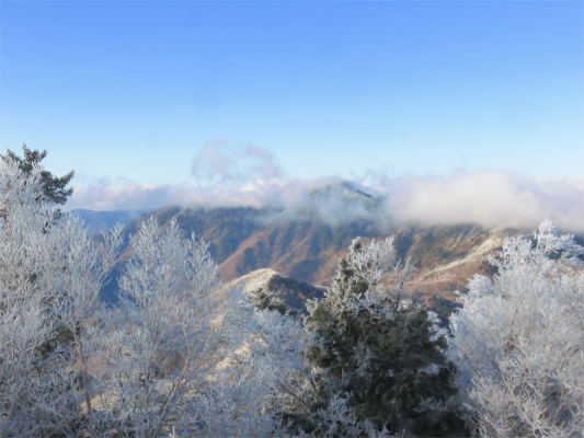 飛龍山悪天