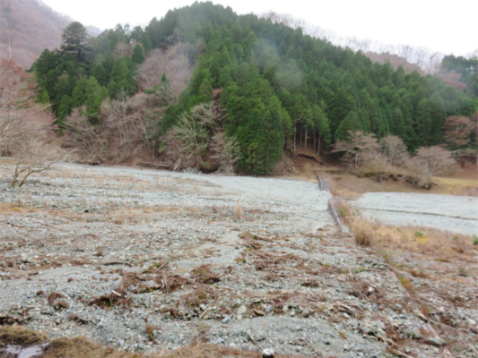 f:id:aohige0718:20181205225323j:plain 尊仏ノ土平の広い草地