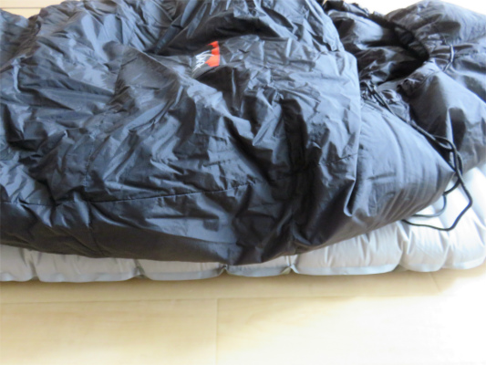 寝袋マットおすすめサーマレストネオエアーXサーモ比較！登山用