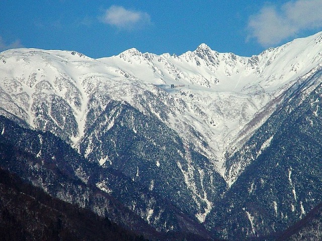 中央アルプス宝剣岳周辺のの景色