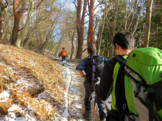 f:id:aohige0718:20190211204706j:plain マナーの悪い登山者