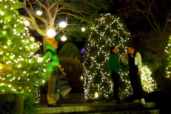 モデル2名とマネージャー