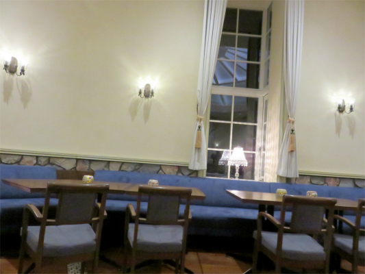 一色堂茶廊の内部の様子