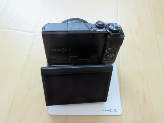 液晶保護フィルムを貼った直後