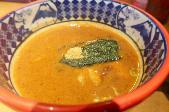 三田製麵所つけ麺のつけダレ（スープ）