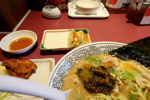丸源ラーメン餃子・唐揚げランチ