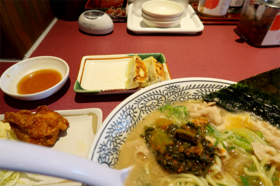 丸源ラーメン餃子・唐揚げランチ