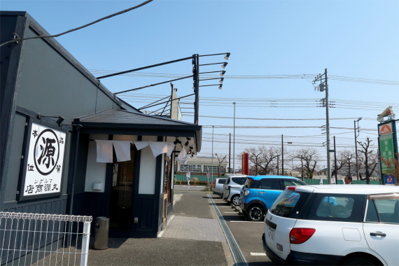 丸源ラーメンの駐車場