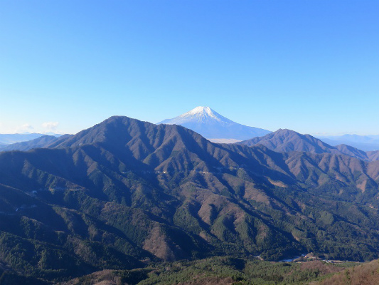 赤岩（松山）も富士山の展望が素晴らしく