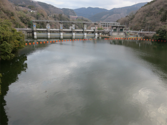 相模湖駅から嵐山