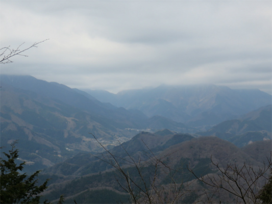 丹沢方面の景色石老山