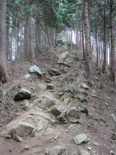石老山直下の急登