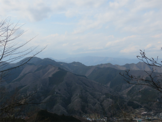 道志の山々