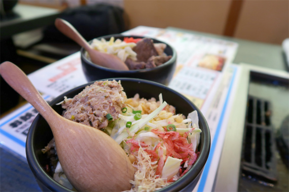 若竹のお好み焼き一食ごとに持ってきてくれるスタイル