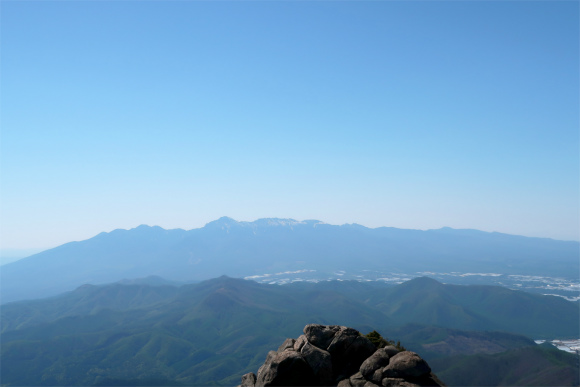 瑞牆山の頂上景色