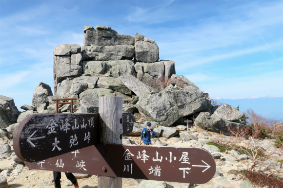 金峰山小屋ルート