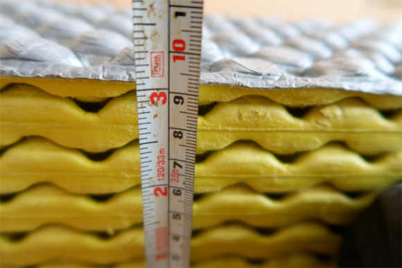 収納時に高さのあるウレタンマット