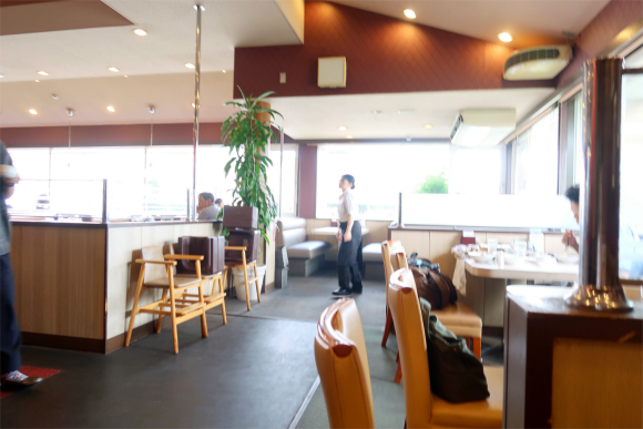 あさくまの店内清潔