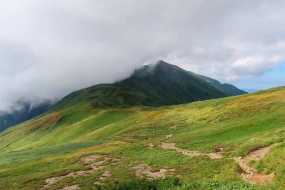 ギリギリ大日岳が見えている
