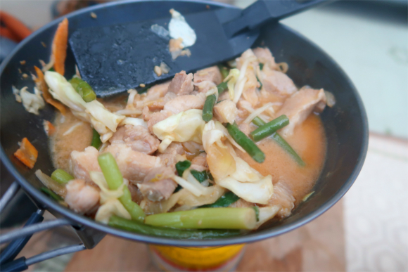 山で食べる焼肉