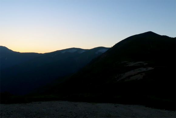 飯豊連峰の綺麗な日没