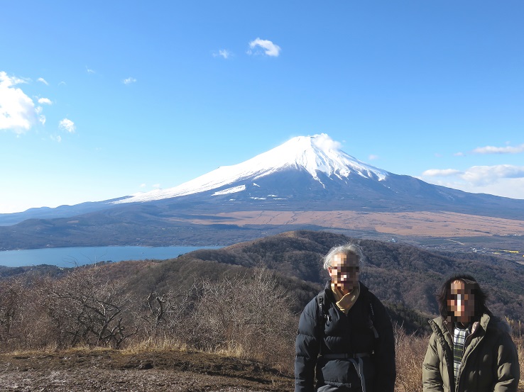 富士山と山中湖の景色