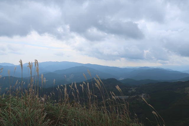 f:id:aohige0718:20191101231551j:plain た大台ヶ原方面