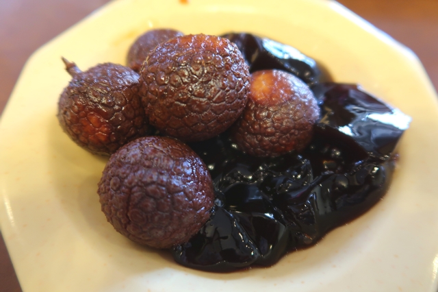 f:id:aohige0718:20191102175025j:plain ビッグボーイサラダバーライチ