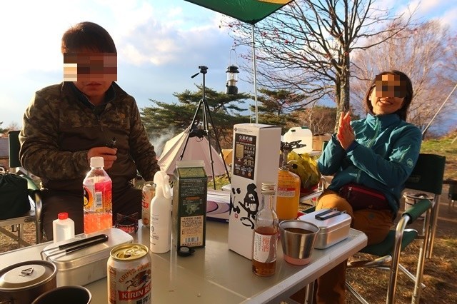 陣馬形山キャンプ場でキャンプ（飲み会）のスタート