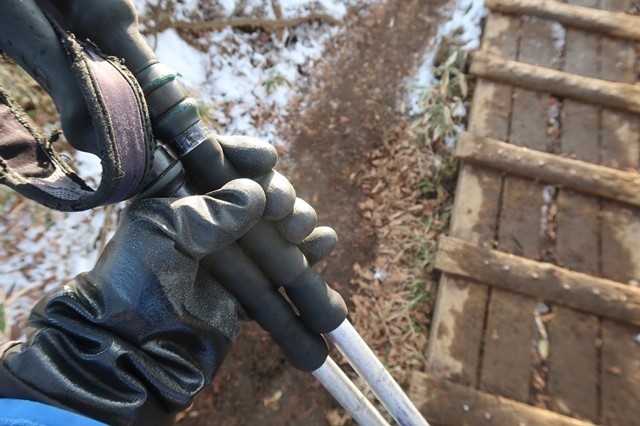 テムレスブラック素材が柔らかい握りやすい