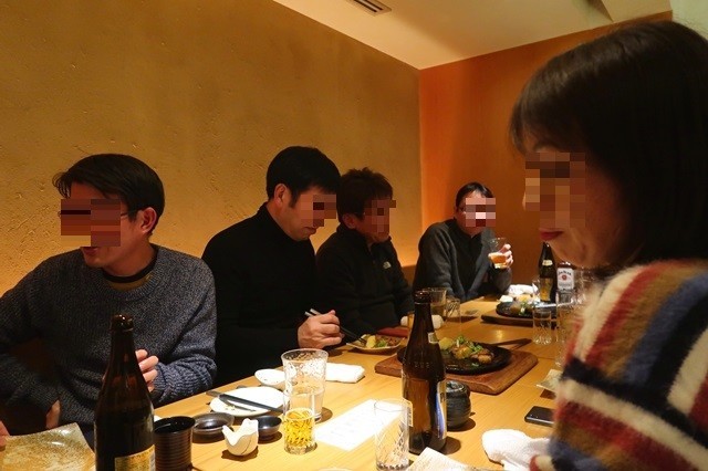 ブログ忘年会隣に座った女性