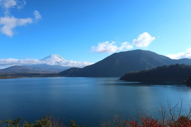 本栖湖紙幣の富士