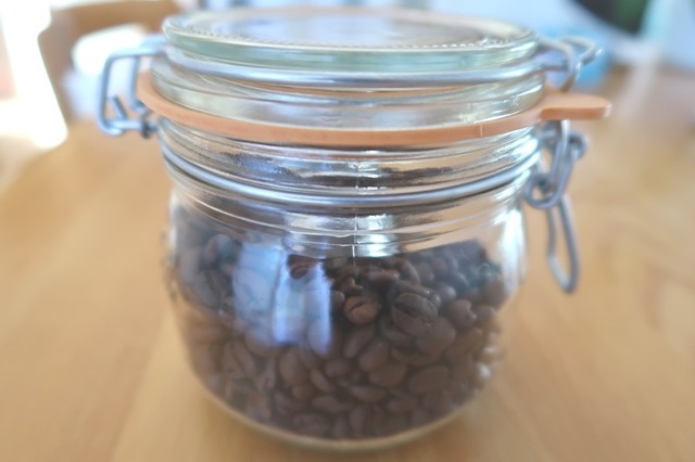 エアロプレスコーヒーメーカーと、コーヒーバネット、コーヒーメッシュフィルターを飲み比べ