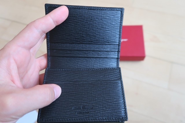 名刺入れの収納